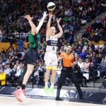 El Lenovo Tenerife 'asalta' el Olímpic y jugará la final de Copa (26)