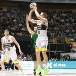 El Lenovo Tenerife 'asalta' el Olímpic y jugará la final de Copa (16)