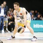 El Lenovo Tenerife 'asalta' el Olímpic y jugará la final de Copa (13)