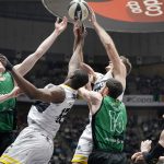 El Lenovo Tenerife 'asalta' el Olímpic y jugará la final de Copa (11)