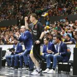 El Lenovo Tenerife 'asalta' el Olímpic y jugará la final de Copa (8)