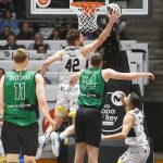 El Lenovo Tenerife 'asalta' el Olímpic y jugará la final de Copa (7)