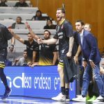 El Lenovo Tenerife impone su sello y desarbola al Granca (25)