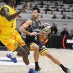 El Lenovo Tenerife impone su sello y desarbola al Granca (14)