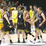 El Lenovo Tenerife impone su sello y desarbola al Granca (4)