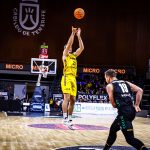 Trabajado triunfo para seguir invictos en el Sweet 16 (6)