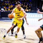 Trabajado triunfo para seguir invictos en el Sweet 16 (4)