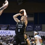 El Lenovo Tenerife impone su ley en Fontes do Sar (10)