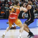 El Lenovo Tenerife cae en La Fonteta, tras un mal tercer cuarto (9)