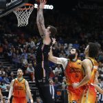 El Lenovo Tenerife cae en La Fonteta, tras un mal tercer cuarto (3)