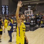 El Lenovo Tenerife tira de oficio para ganar en Granada (20)