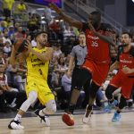 El Lenovo Tenerife tira de oficio para ganar en Granada (13)