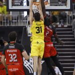 El Lenovo Tenerife tira de oficio para ganar en Granada (10)