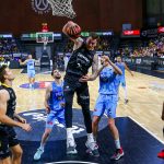 Triunfo trabajado ante un correoso Río Breogán y billete para el playoff (15)