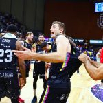 El Lenovo Tenerife tumba al líder de la ACB (13)