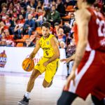 El Lenovo Tenerife cae en Manresa y la eliminatoria volverá a la Isla (5)