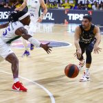 El Lenovo Tenerife cae ante un Unicaja superior y pierde el factor cancha (4)