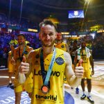 El Lenovo Tenerife 'asalta' el Carpena para llevarse el bronce de la #BCL (26)