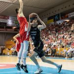 El Lenovo Tenerife impone su sello en Fontajau (1)