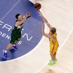 El Lenovo Tenerife cae en el Carpena y dice adiós a una gran campaña (12)