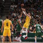 El Lenovo Tenerife cae en el Carpena y dice adiós a una gran campaña (9)