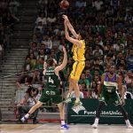 El Lenovo Tenerife cae en el Carpena y dice adiós a una gran campaña (10)