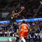 El Lenovo Tenerife no puede con el Valencia (10)