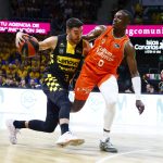 El Lenovo Tenerife no puede con el Valencia (8)