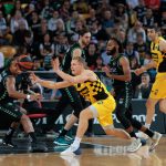 El Lenovo Tenerife suma una valiosa victoria en Bilbao (2)