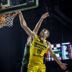 El Lenovo Tenerife cae en la pista del Darüssafaka (9)