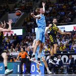 El Lenovo Tenerife exhibe su fortaleza coral ante el Zunder Palencia (12)