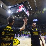 El Lenovo Tenerife exhibe su fortaleza coral ante el Zunder Palencia (1)