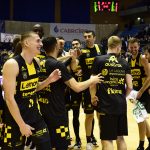 El Lenovo Tenerife impone su sello en el Fontes do Sar (12)