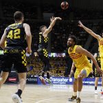 El Lenovo Tenerife cae ante el Barça tras un esfuerzo enorme (7)