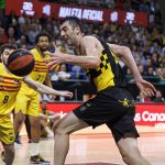 El Lenovo Tenerife cae ante el Barça tras un esfuerzo enorme (6)
