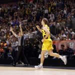 El Lenovo Tenerife cae en semifinales ante un Barça superior (12)