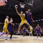 El Lenovo Tenerife cae en semifinales ante un Barça superior (2)