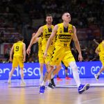 El Lenovo Tenerife hace añicos los pronósticos y tumba al campeón (6)