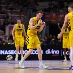 El Lenovo Tenerife hace añicos los pronósticos y tumba al campeón (5)