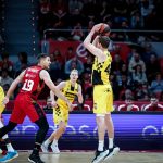 El Lenovo Tenerife se lleva un partidazo del Príncipe Felipe (9)