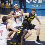 El Lenovo Tenerife supera al Baskonia de Euroliga con un festival colectivo (5)