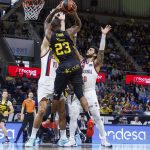 El Lenovo Tenerife supera al Baskonia de Euroliga con un festival colectivo (3)