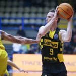 El Lenovo Tenerife cae en Atenas, pero pasa a 1/4 como primero (6)