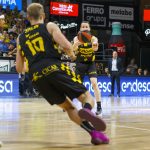 El Lenovo Tenerife supera al Surne Bilbao Basket, tras una enorme segunda mitad (6)