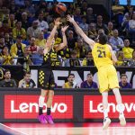 El Lenovo Tenerife se lo deja todo en su adiós a la temporada (4)