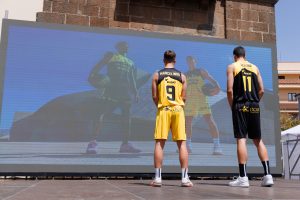 Éxito de acogida en el acto de presentación de las nuevas equipaciones (5)