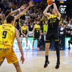 La Laguna Tenerife vuelve a teñir el derbi de aurinegro (3)