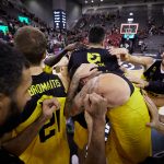 La Laguna Tenerife vence en Granada, con un gran último cuarto (10)