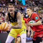 La Laguna Tenerife vence en Granada, con un gran último cuarto (5)