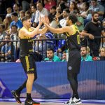 La Laguna Tenerife gana en Grecia desde la defensa (8)